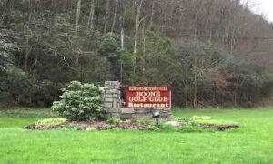 Boone Golf Club sign