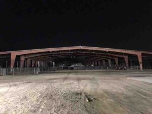 chowchilla-large-barn