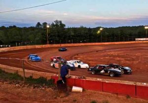 rolling thunder speedway racing