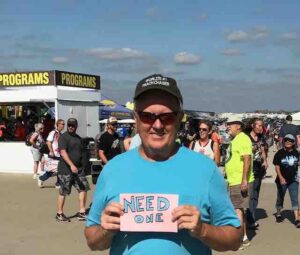 randy-with-need-1-one-sign-kansas-speedway-1