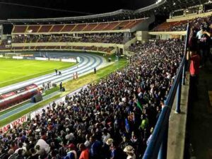 crowd-at-panama-football-game