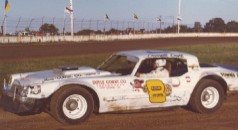 Despite his accident, Darrell recovered to race and win again. Darrell races his Camaro in 1979 at Freeport. (Dennis Piefer photo)