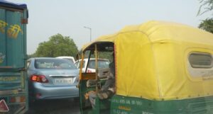 India traffic